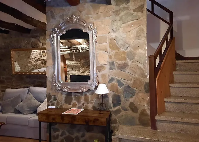 Casa Rural Cal Rocco Porta Del Pirineu