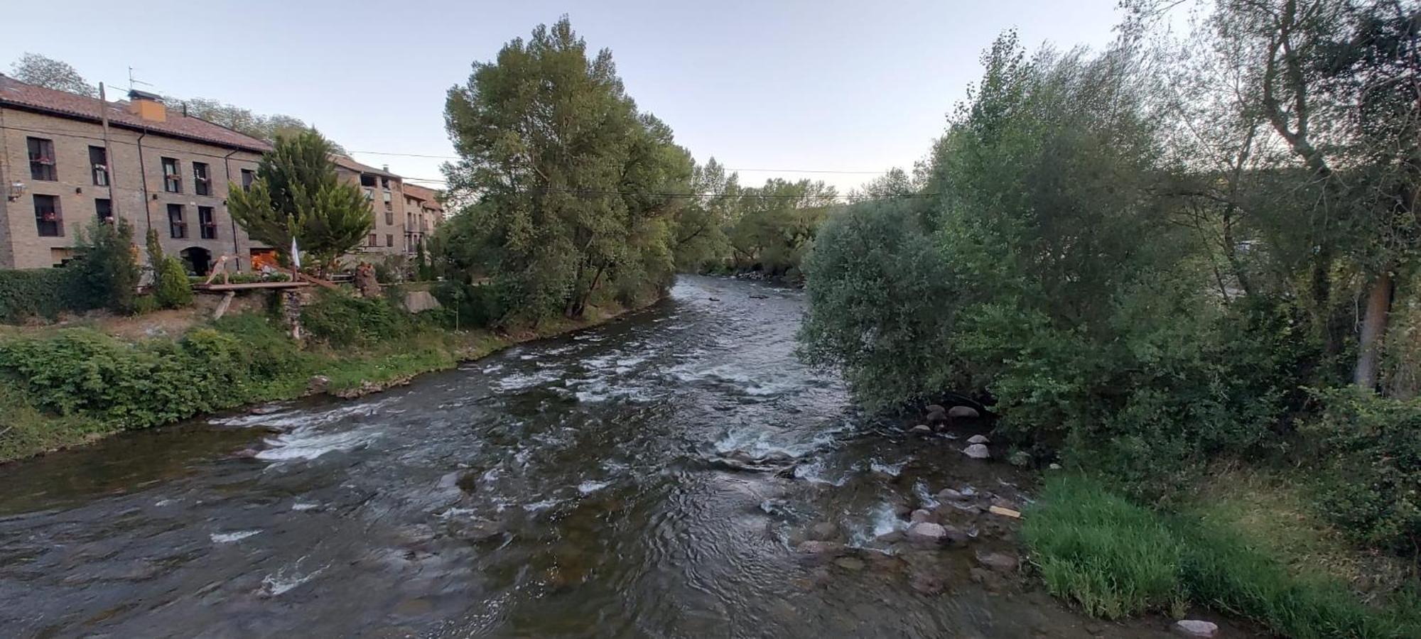 Cal Rocco Porta Del Pirineu Casa de Férias Pobla de Segur